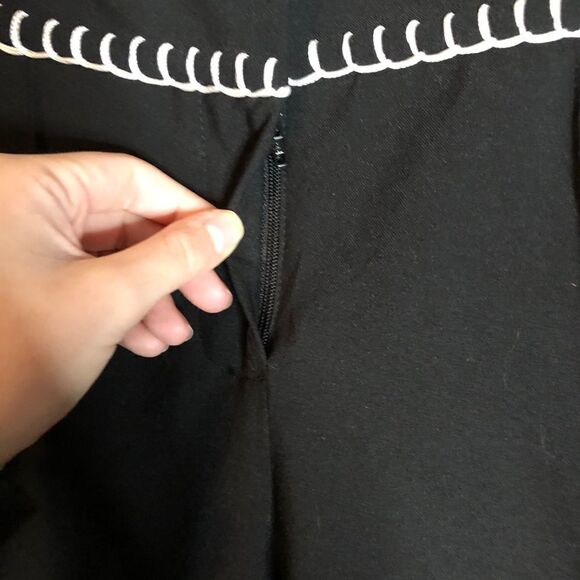 Bebe black dress pants with white stitching - Picture 7 of 11